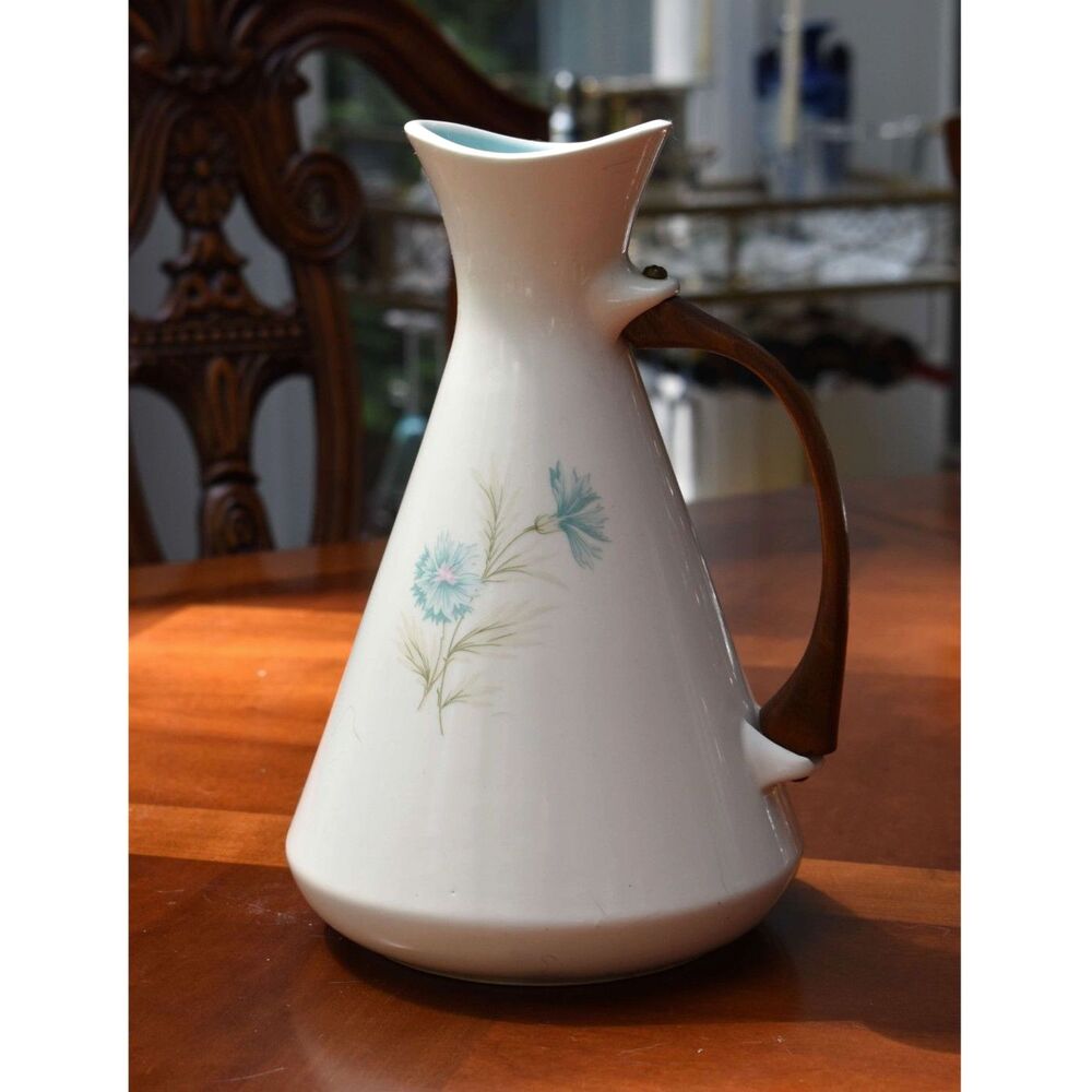 Taylor, Smith & Taylor Boutonniere Carafe Pitcher - Wood Handle No Lid - 9"